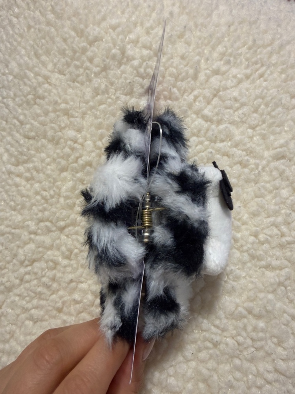 Hello Kitty Plush Hair Claw Clip Japan Exclusive Sanrio Boa Vance NWT Kawaii - Picture 10 of 13